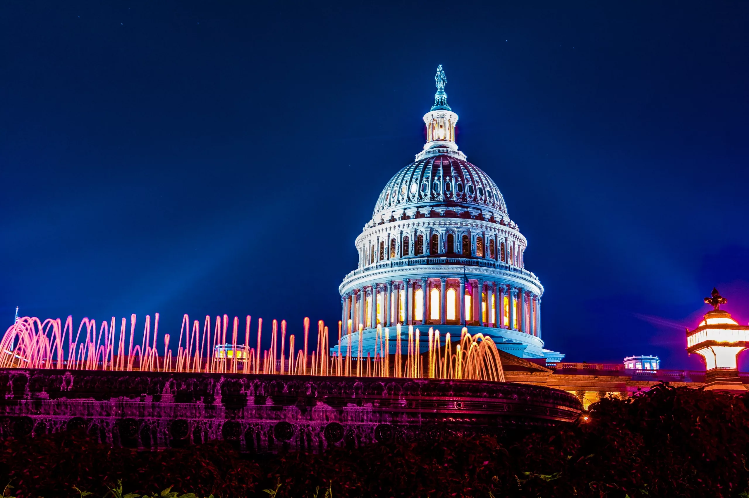 Washington DC Capitol building at night